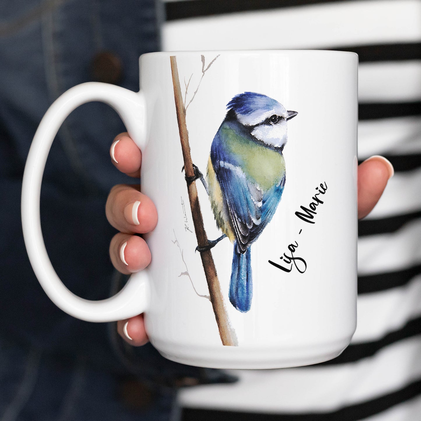 Blaumeise Tasse mit Name – handgemaltes Aquarellmotiv (11 oz & 15 oz)